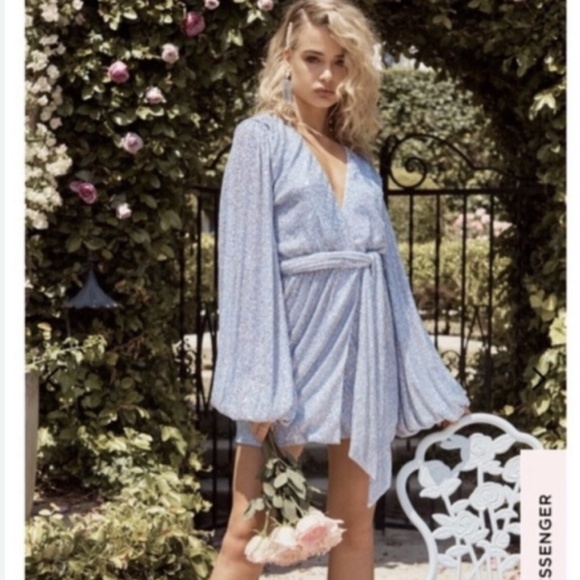 House of CB Dresses & Skirts - House of CB Verina Sequin Long Sleeve Cocktail Dress in Silver Small